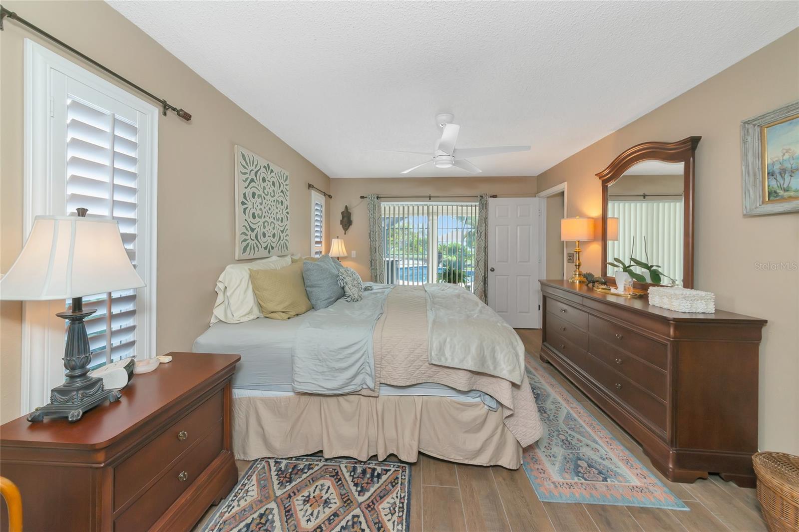 Image 35 of 68 For 5717 28th Street E