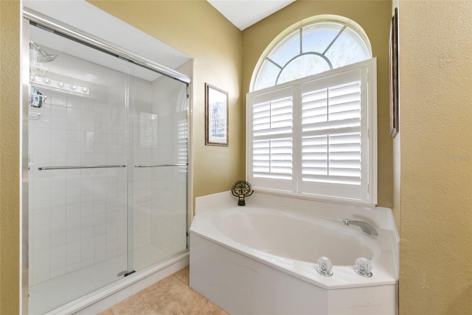 Image 39 of 68 For 5717 28th Street E