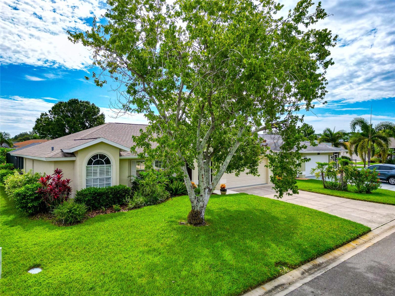 Image 65 of 68 For 5717 28th Street E