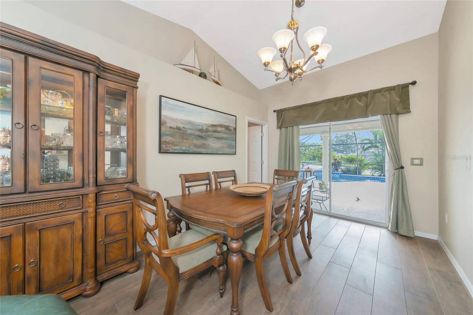 Image 8 of 68 For 5717 28th Street E