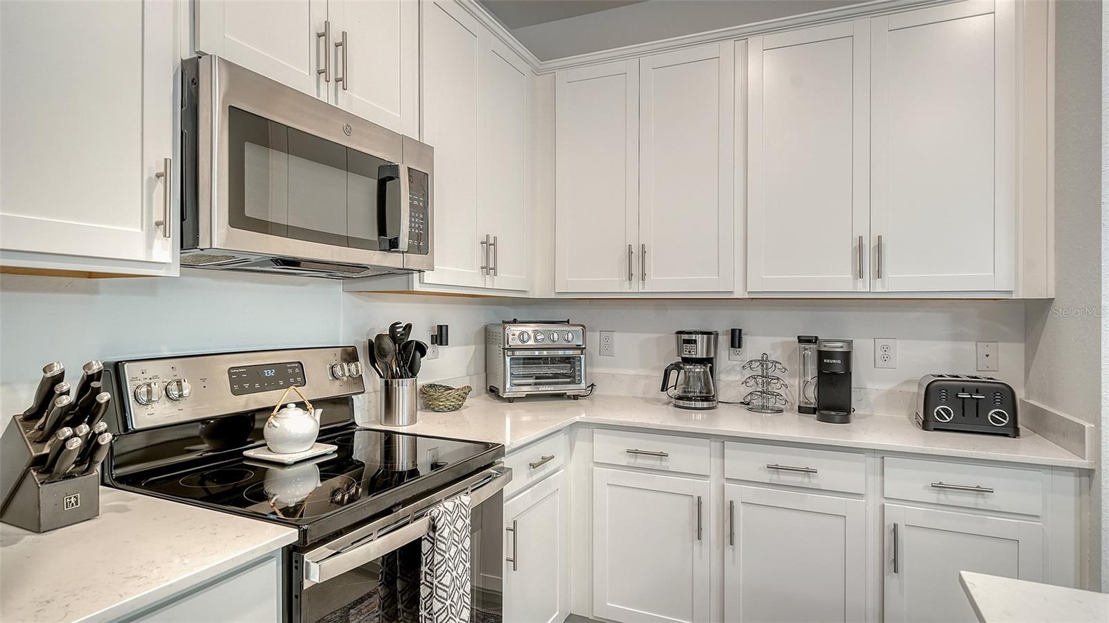 Image 16 of 87 For 12140 Wellen Golf Street 301