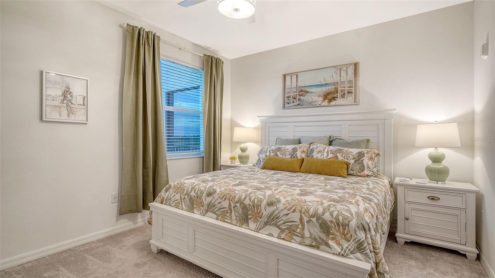 Image 17 of 87 For 12140 Wellen Golf Street 301