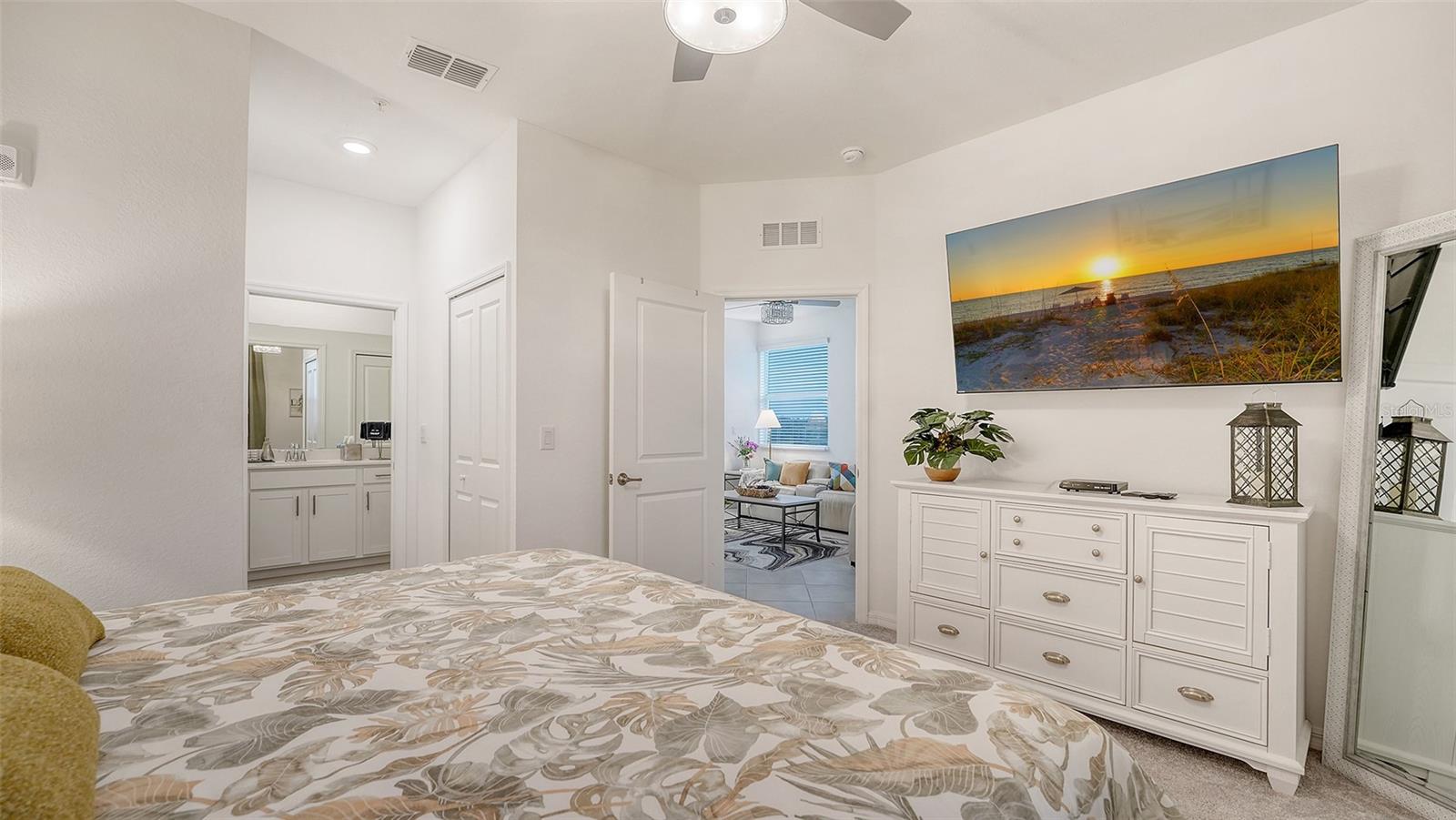 Image 19 of 87 For 12140 Wellen Golf Street 301