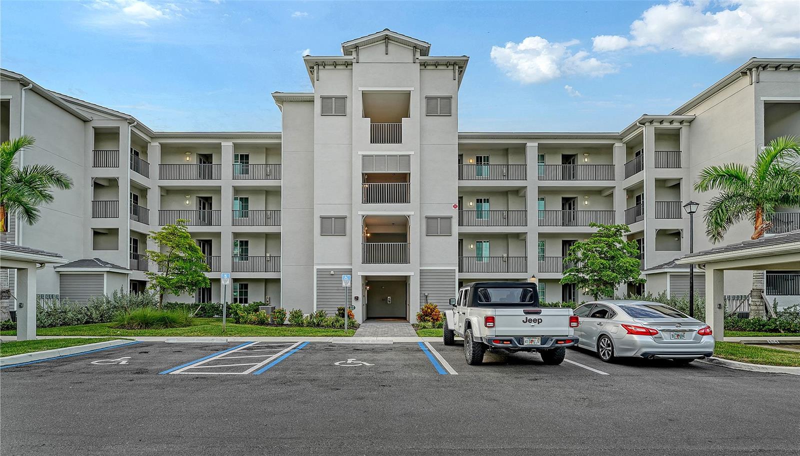 Image 2 of 87 For 12140 Wellen Golf Street 301