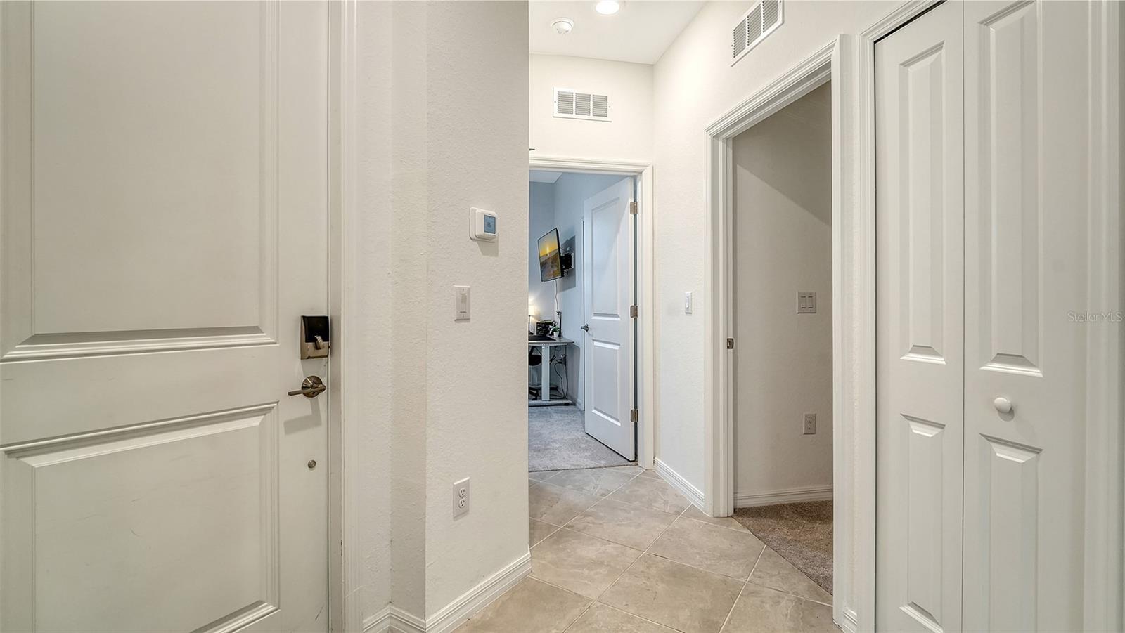 Image 25 of 87 For 12140 Wellen Golf Street 301