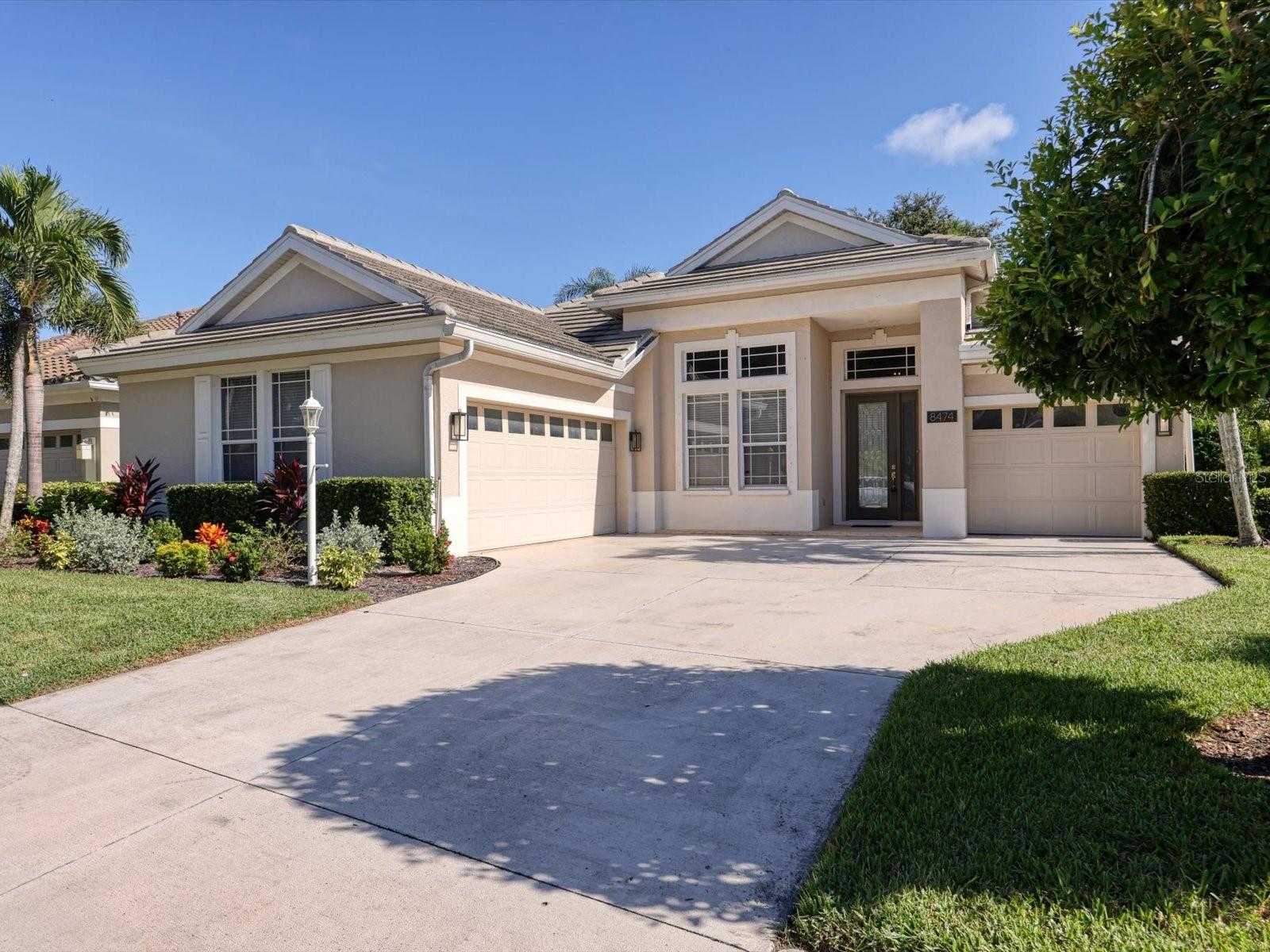 Details for 8474 Sailing Loop, LAKEWOOD RANCH, FL 34202