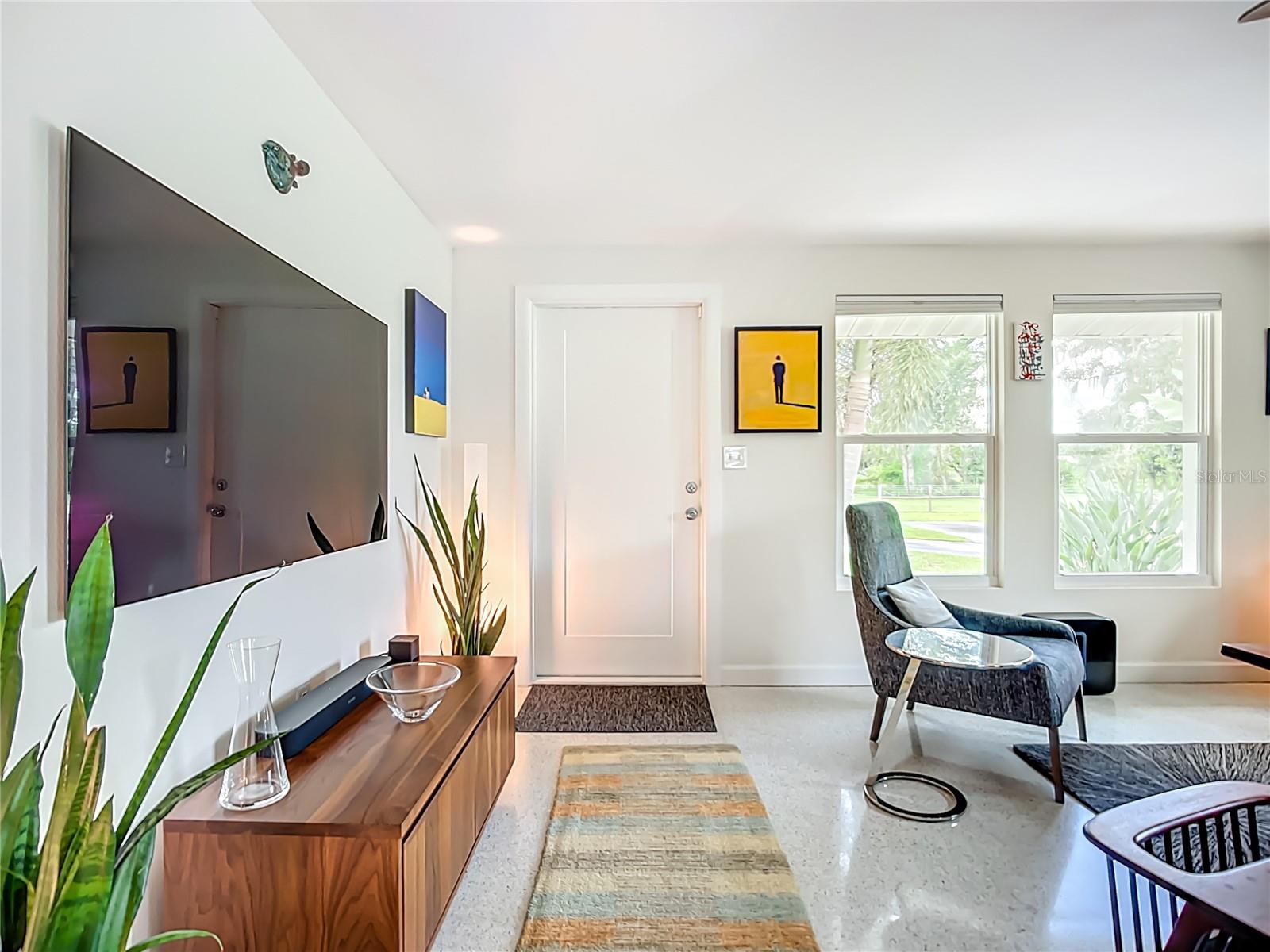 Image 11 of 55 For 16032 Winburn Drive