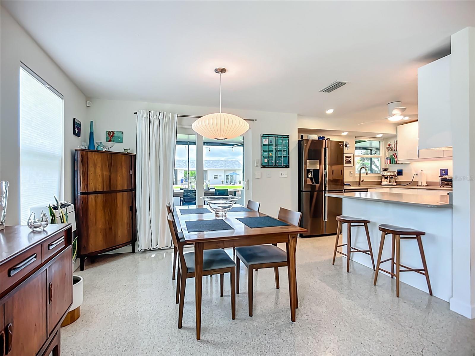 Image 14 of 55 For 16032 Winburn Drive