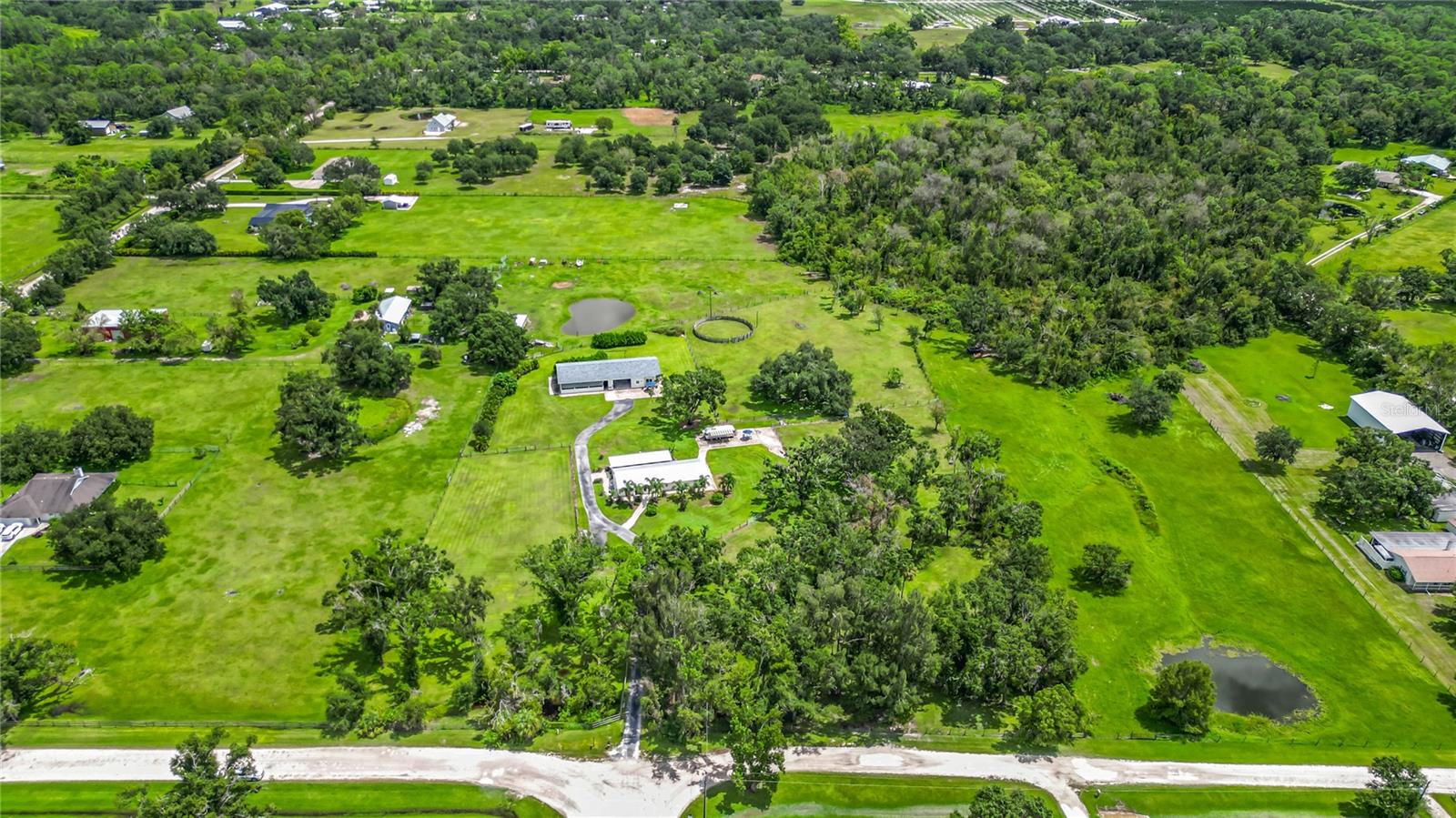 Image 2 of 55 For 16032 Winburn Drive