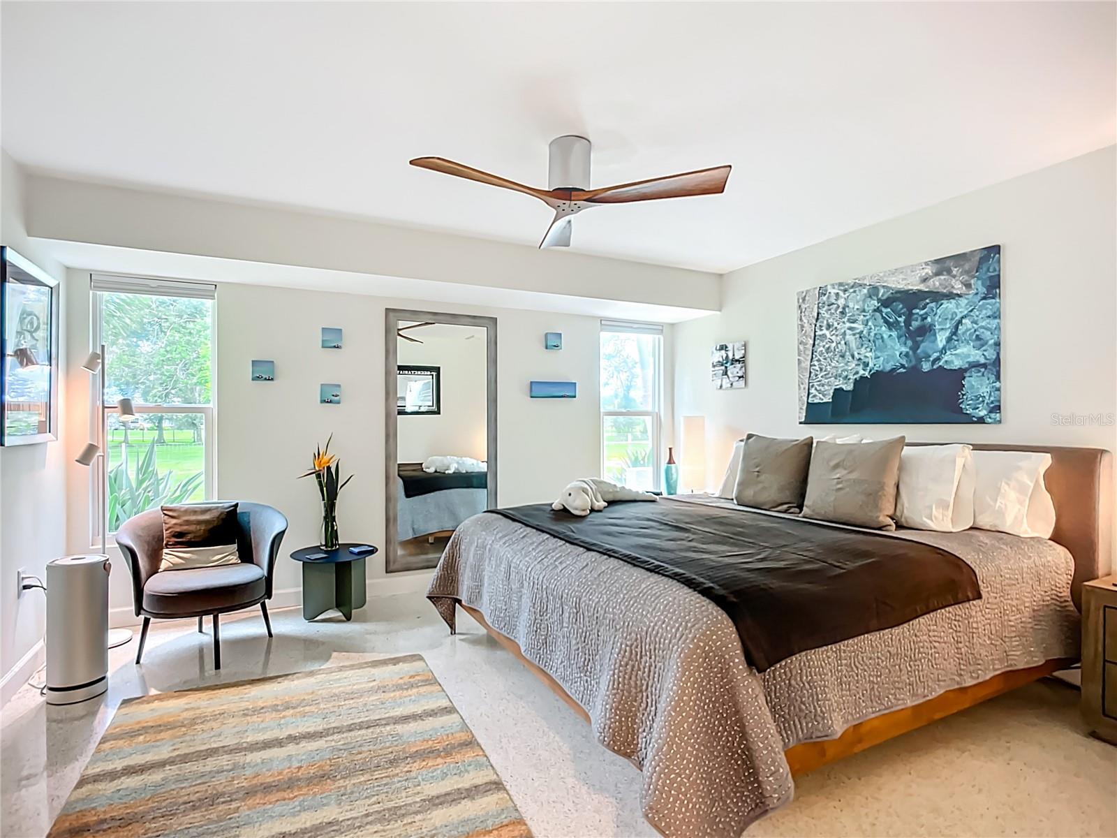 Image 20 of 55 For 16032 Winburn Drive