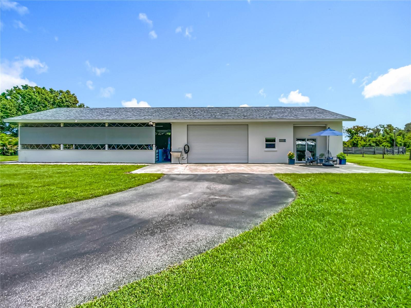 Image 47 of 55 For 16032 Winburn Drive