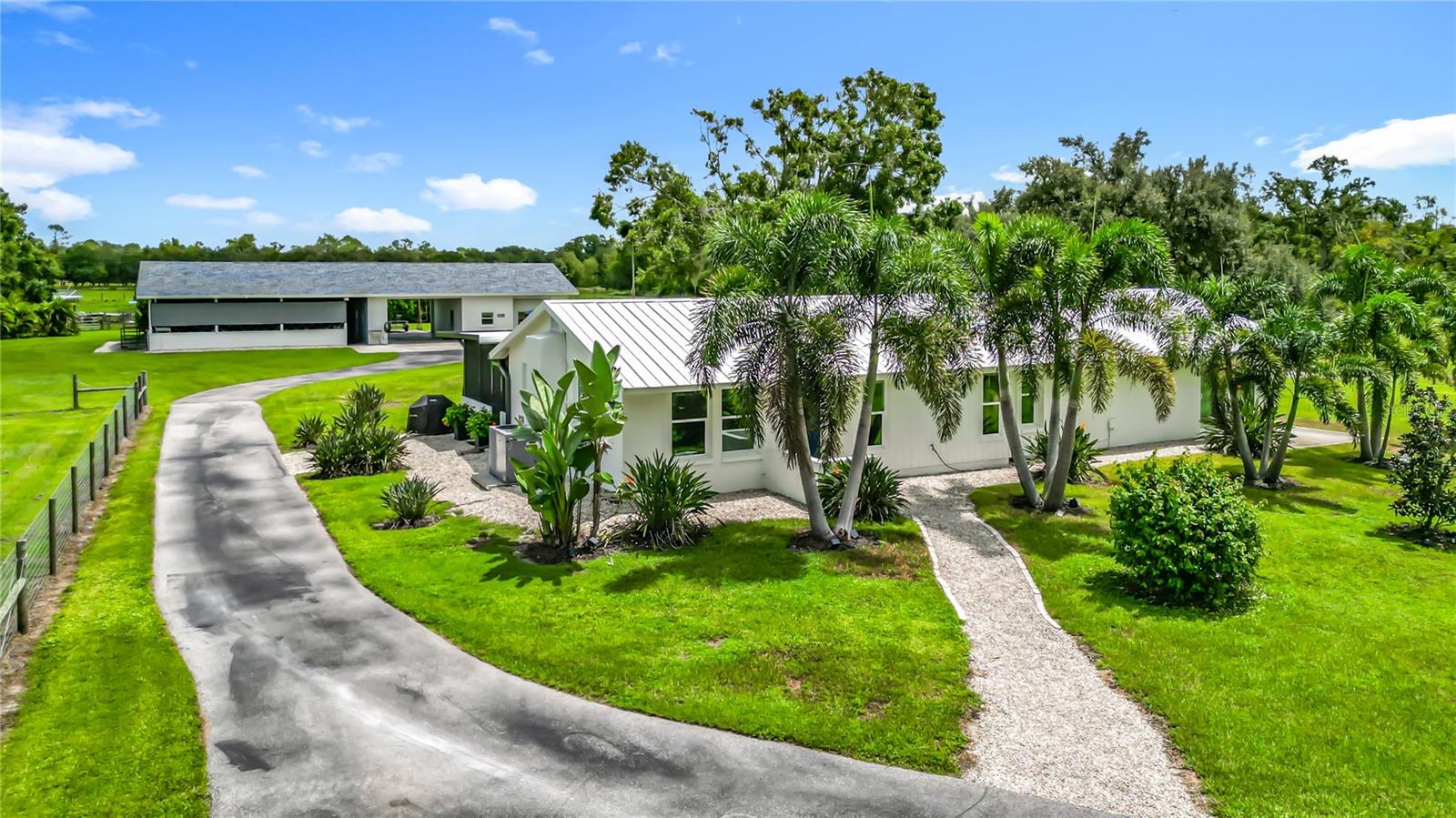 Image 8 of 55 For 16032 Winburn Drive