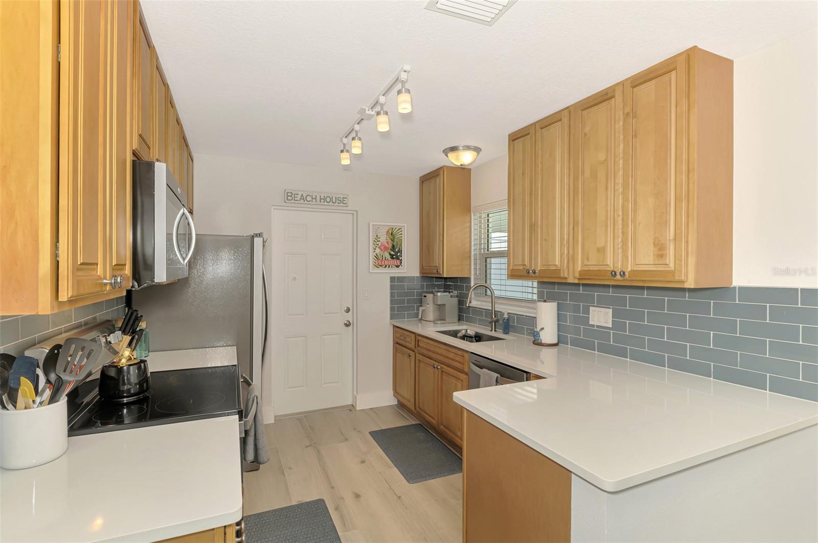 Image 10 of 70 For 1137 Moonmist Court L-7
