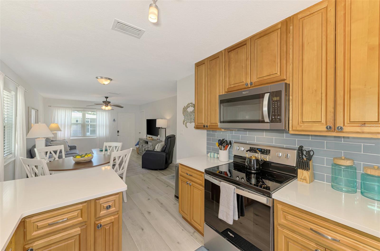 Image 15 of 70 For 1137 Moonmist Court L-7