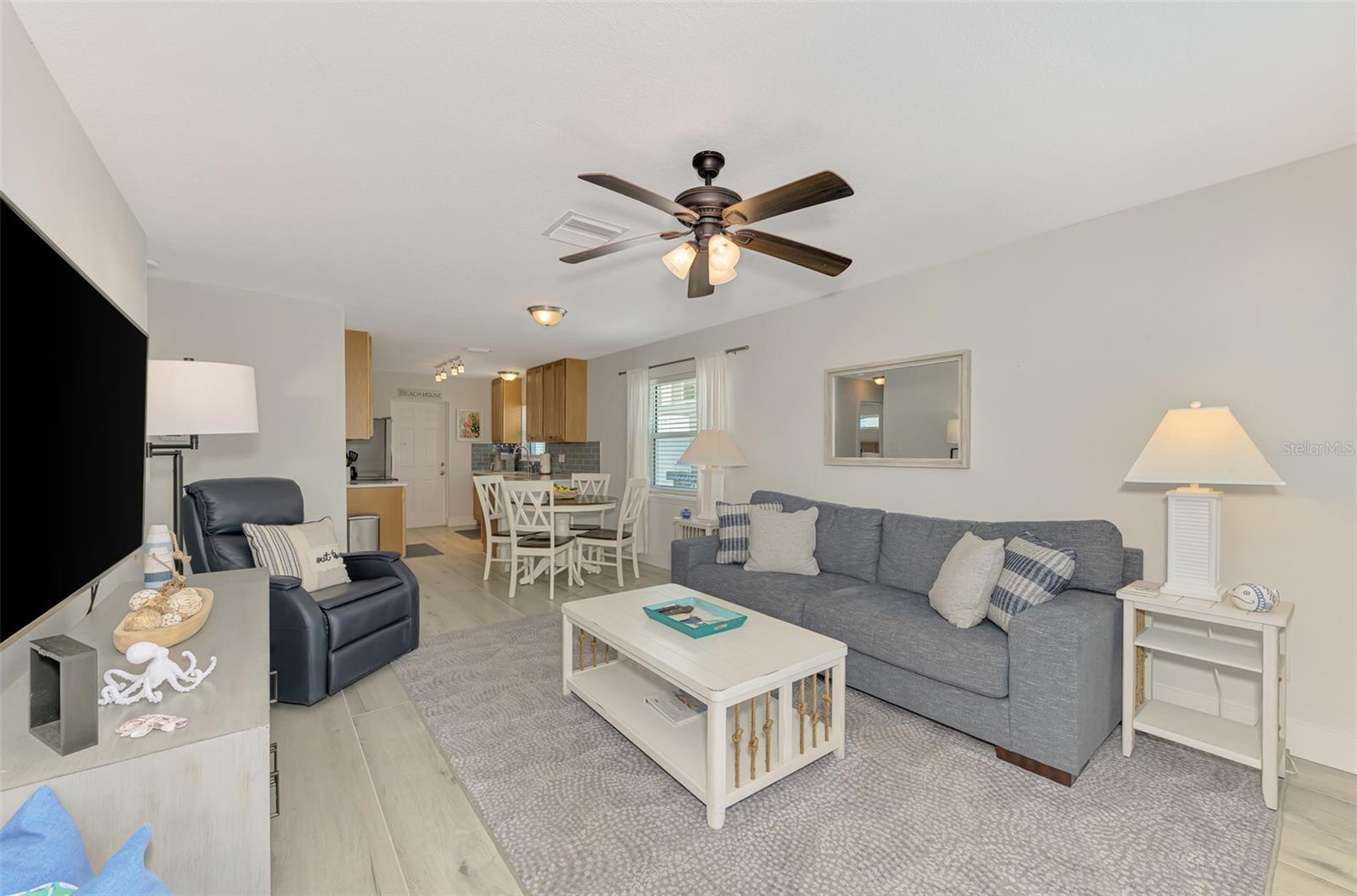 Image 4 of 70 For 1137 Moonmist Court L-7