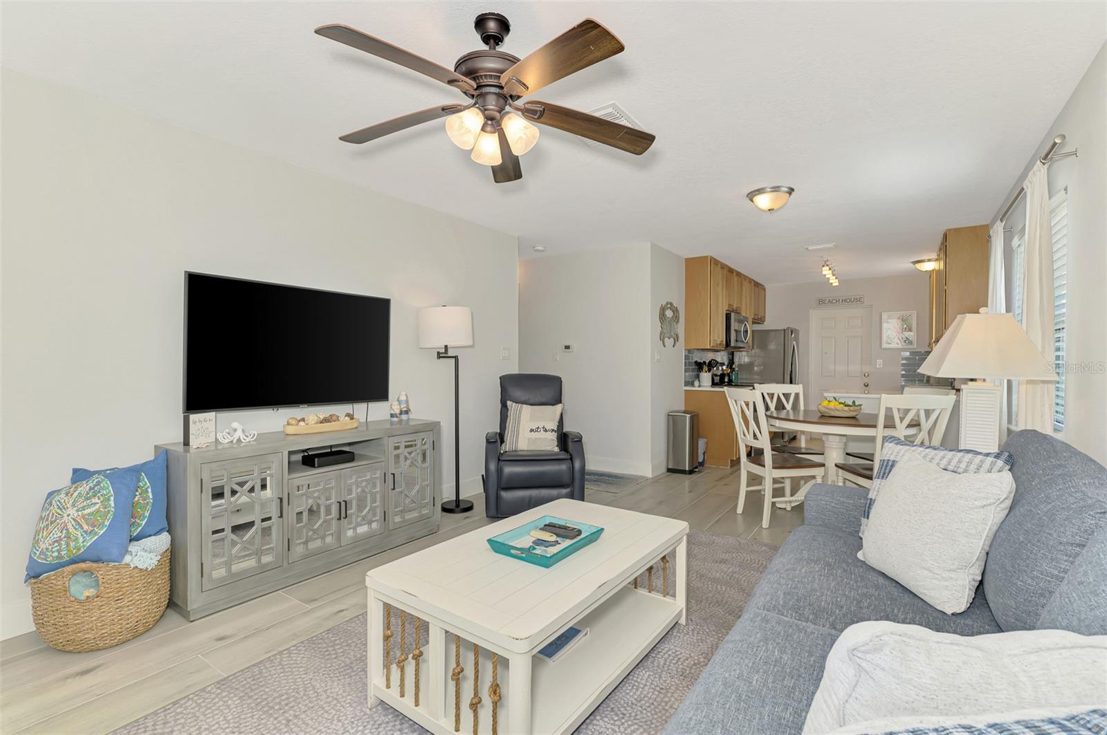 Image 5 of 70 For 1137 Moonmist Court L-7