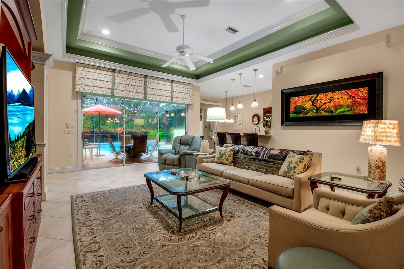 Image 10 of 92 For 21 Bayhead Lane