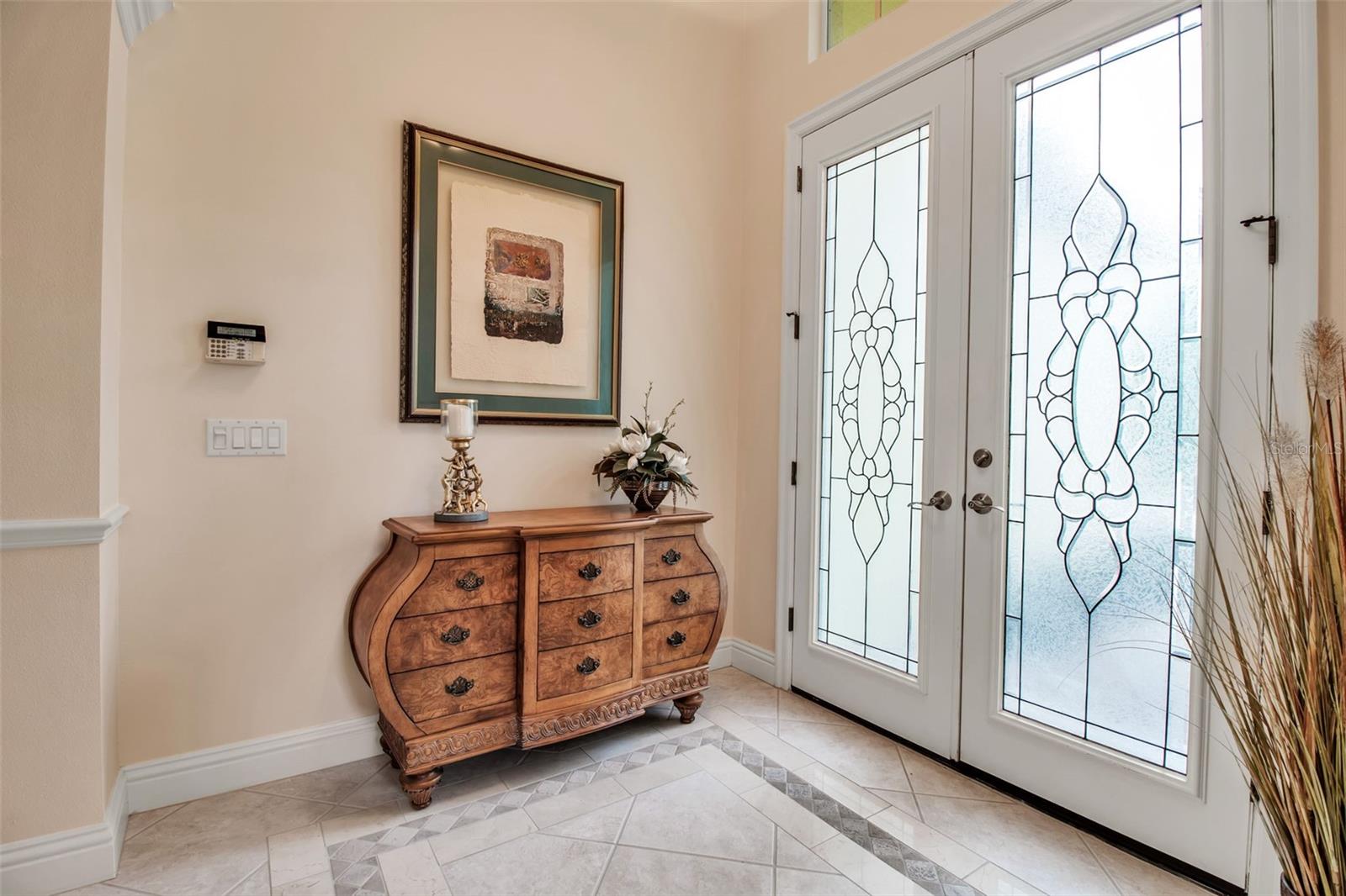 Image 4 of 92 For 21 Bayhead Lane