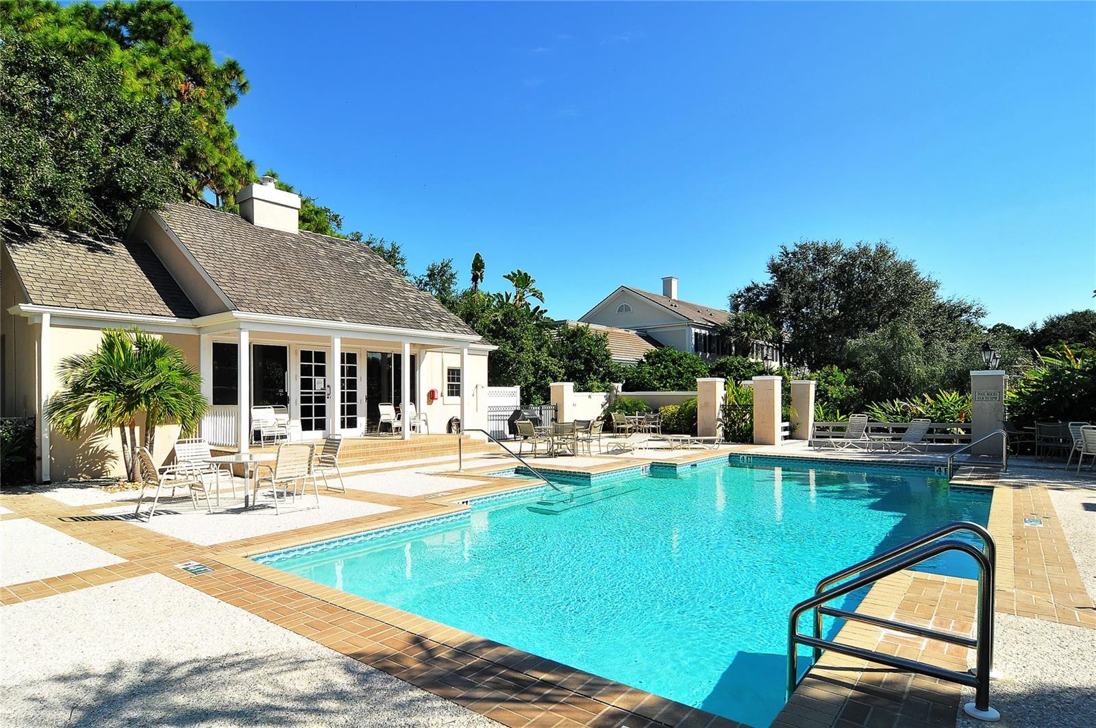 Image 49 of 92 For 21 Bayhead Lane