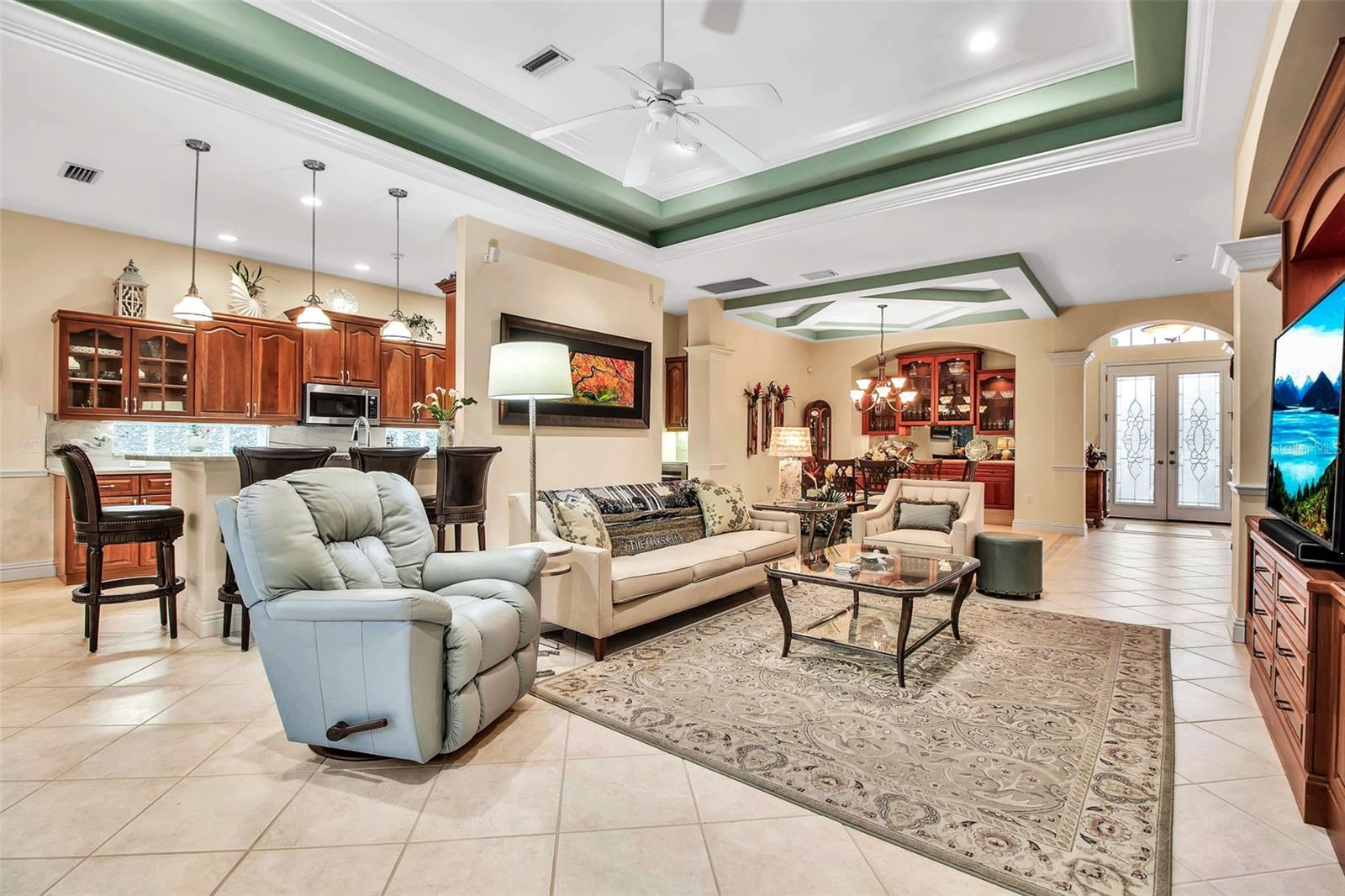 Image 9 of 92 For 21 Bayhead Lane