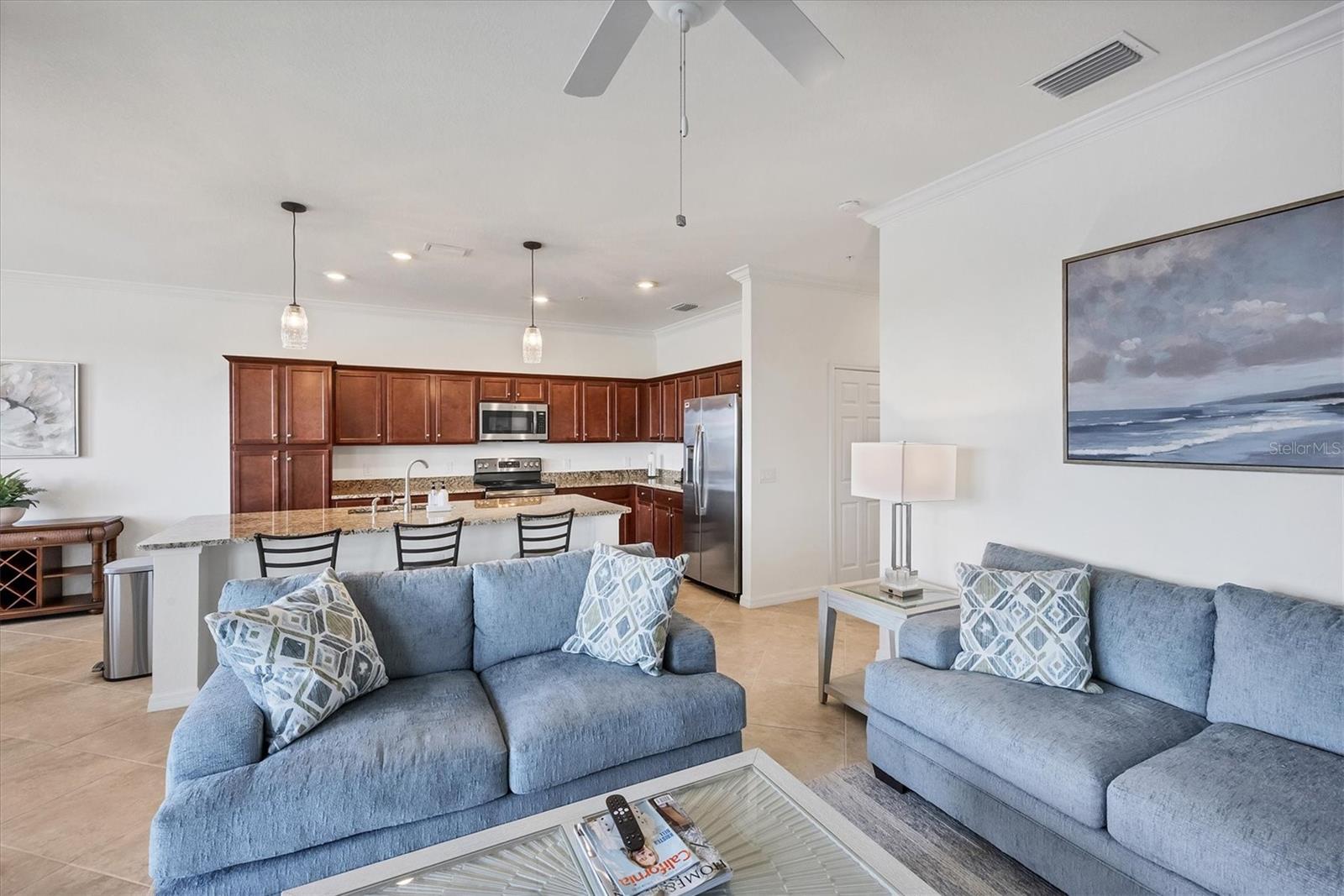 Image 10 of 73 For 16904 Vardon Terrace 401