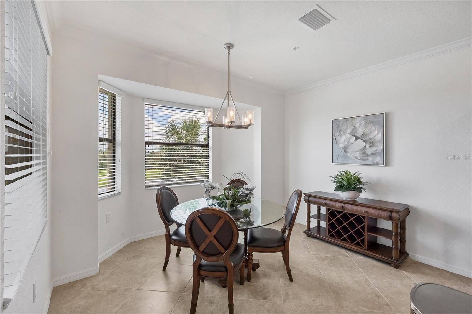 Image 17 of 73 For 16904 Vardon Terrace 401