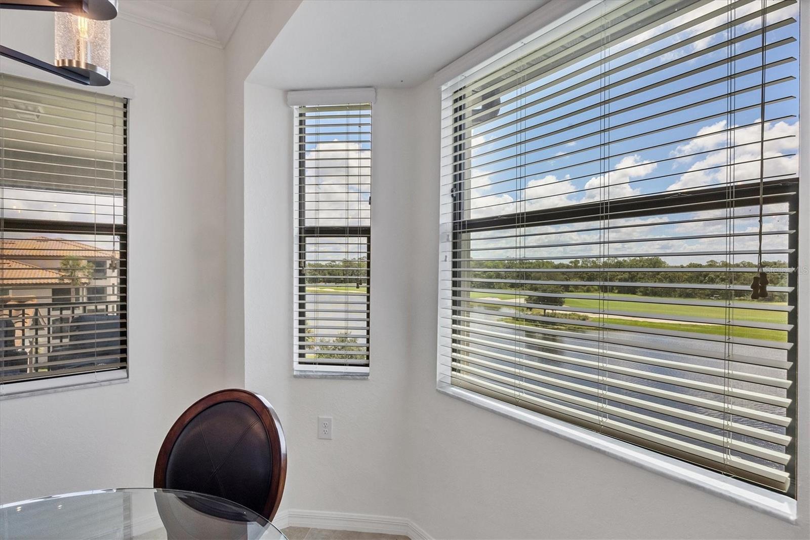 Image 19 of 73 For 16904 Vardon Terrace 401