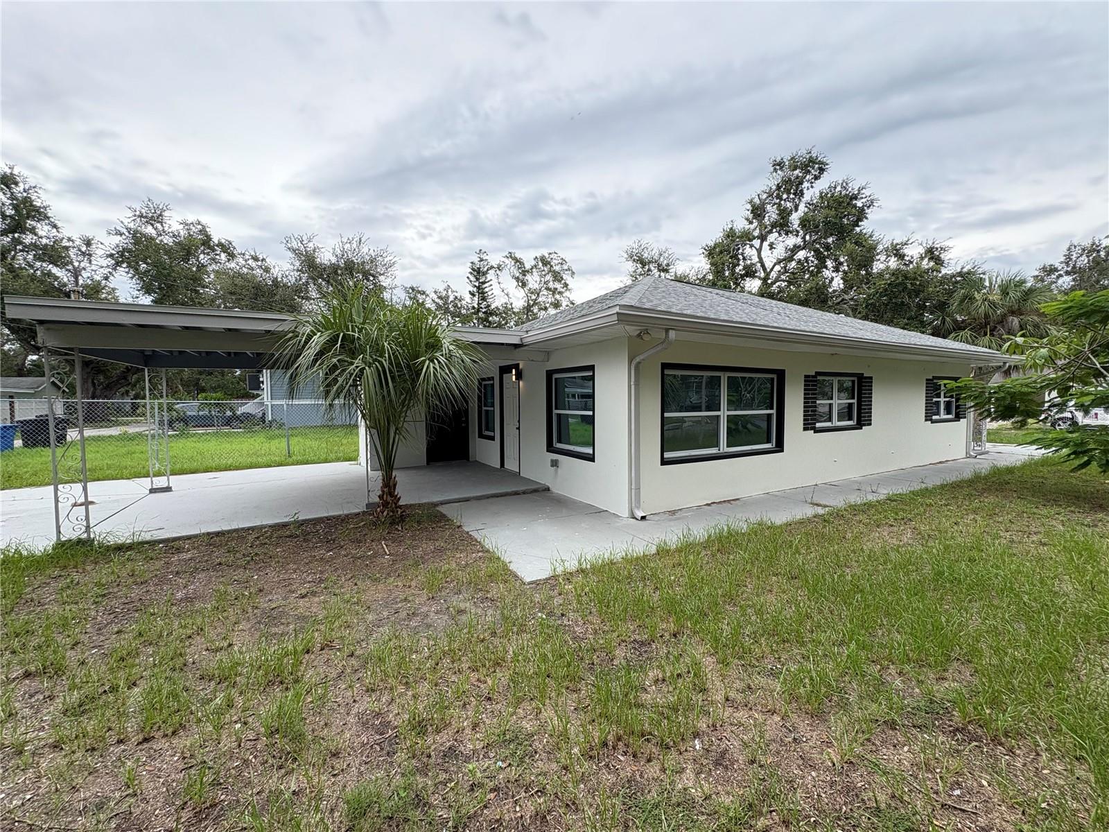 Details for 547 16th Avenue S, ST PETERSBURG, FL 33701