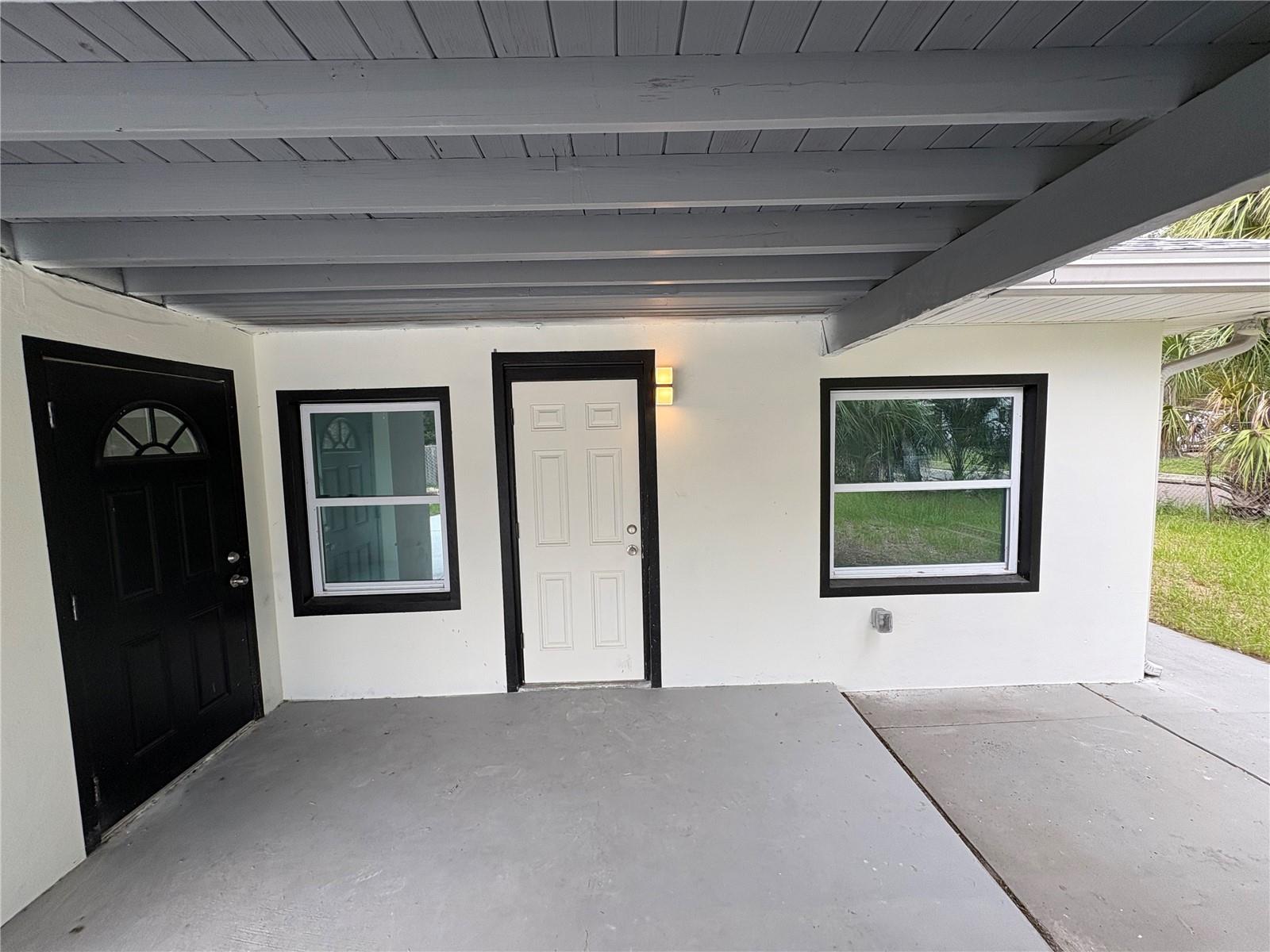 Image 30 of 38 For 547 16th Avenue S