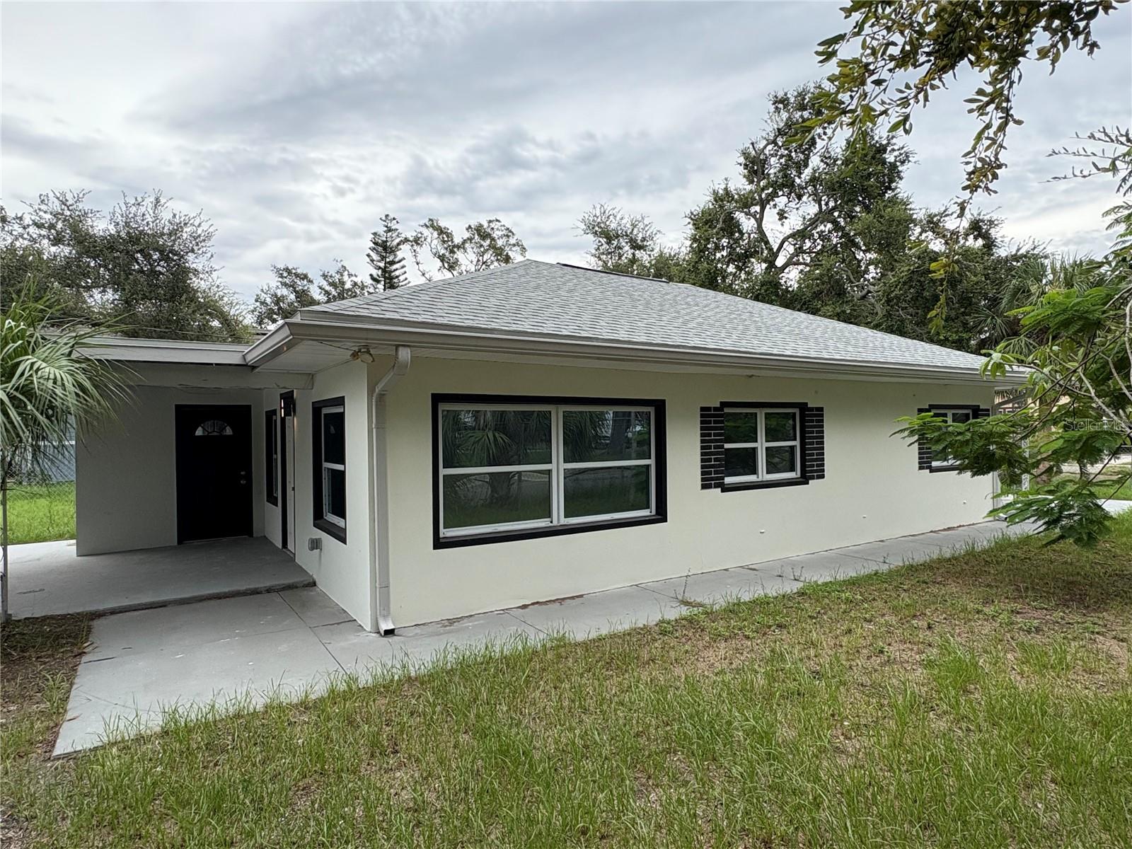 Image 31 of 38 For 547 16th Avenue S