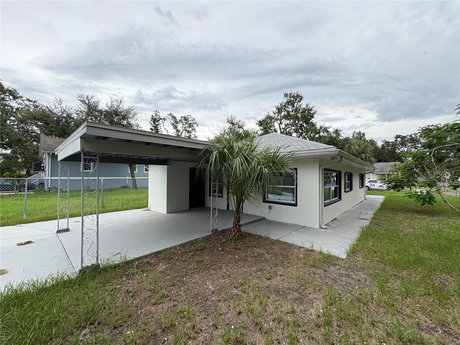 Image 33 of 38 For 547 16th Avenue S