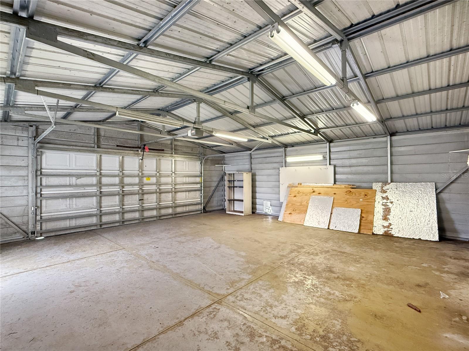 Image 25 of 27 For 635 Lewis Street