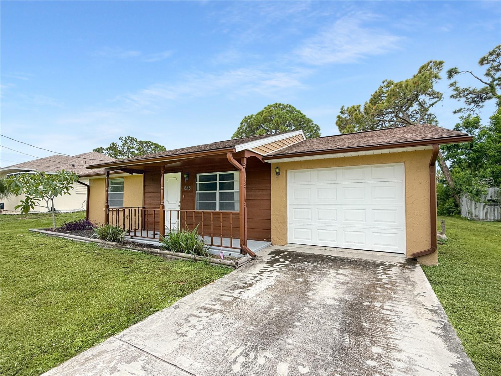 Image 26 of 27 For 635 Lewis Street