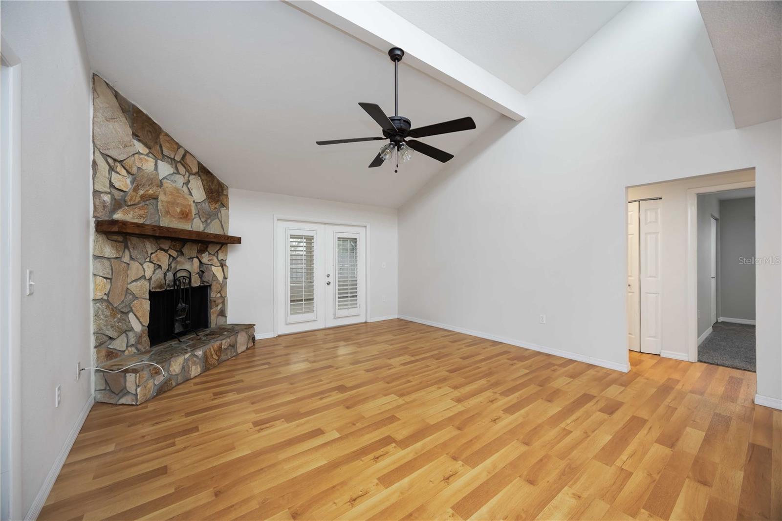 Image 10 of 42 For 4148 Lancaster Drive