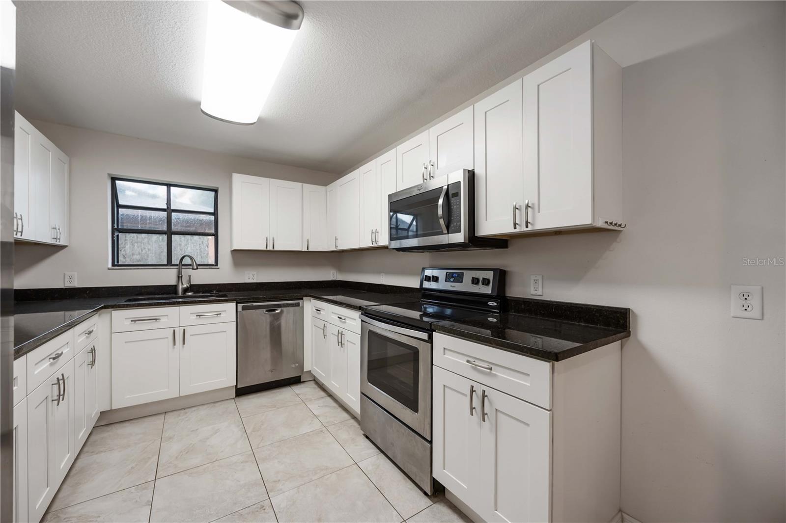 Image 19 of 42 For 4148 Lancaster Drive