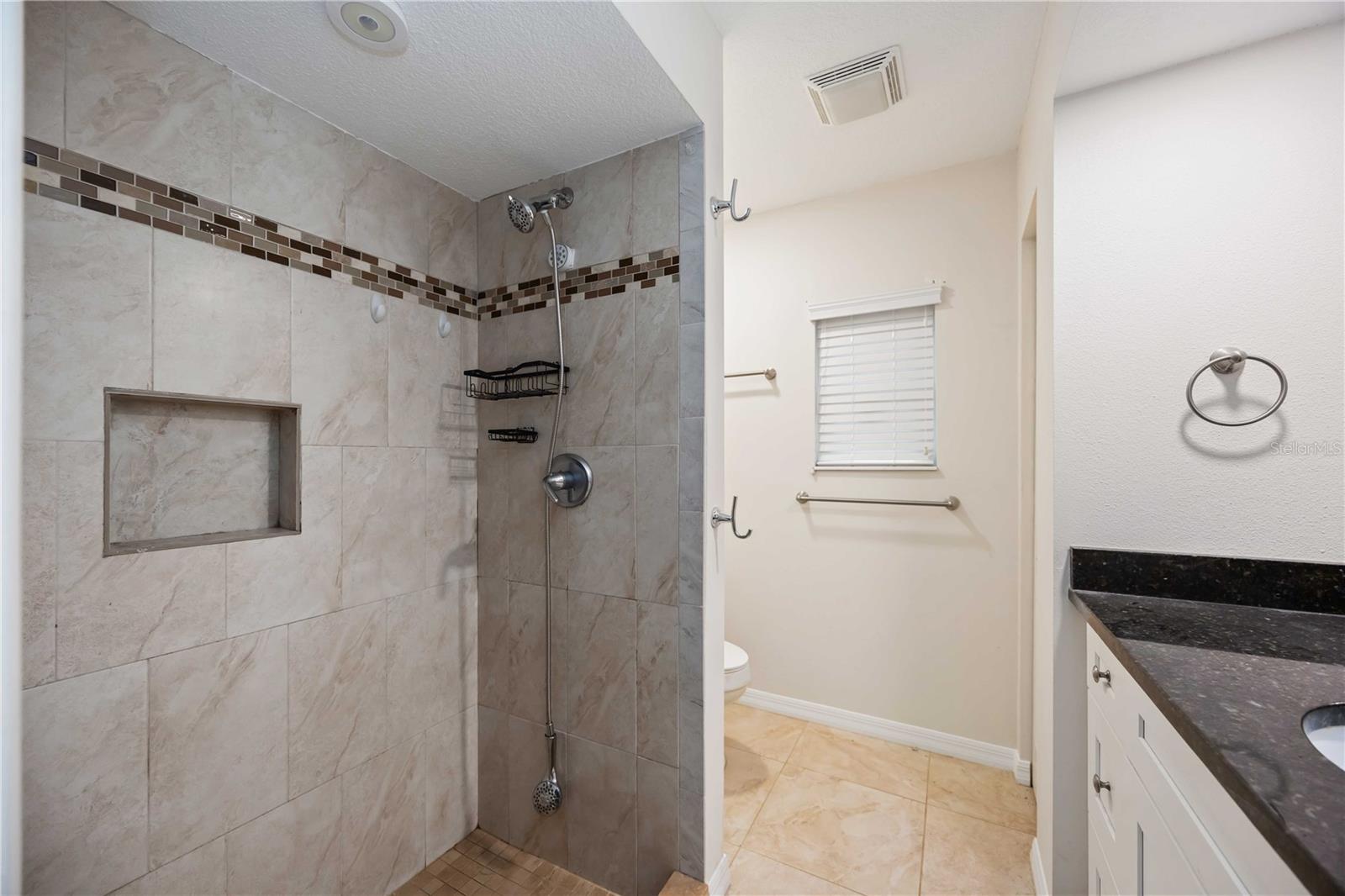 Image 34 of 42 For 4148 Lancaster Drive