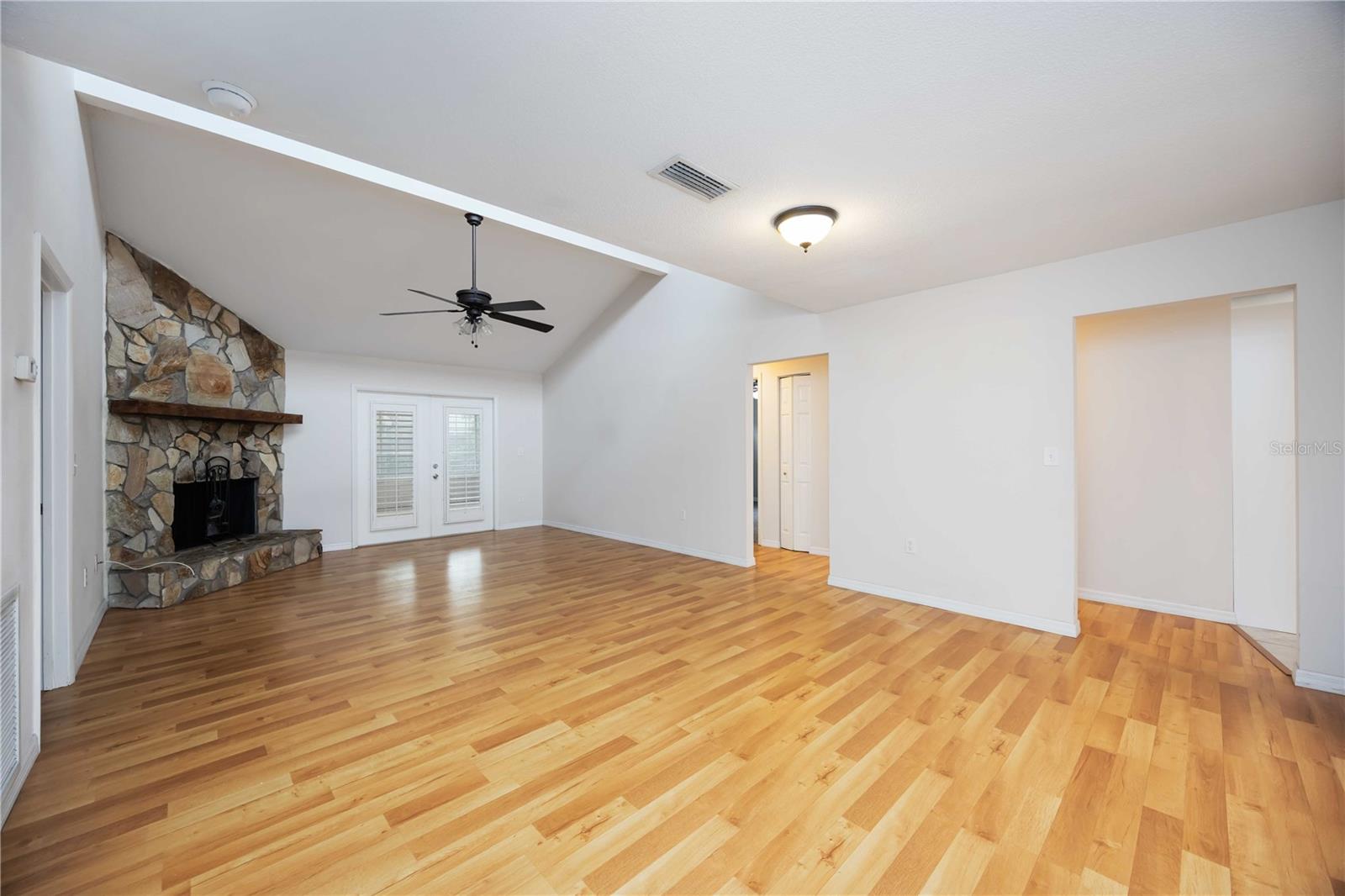 Image 6 of 42 For 4148 Lancaster Drive