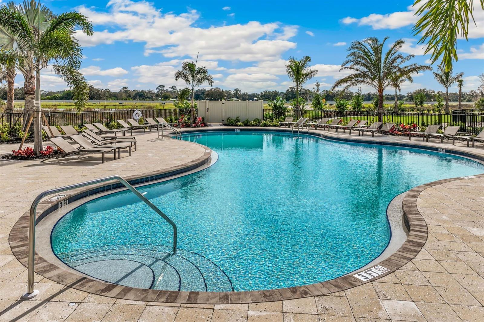 Image 17 of 23 For 1107 159th Way E