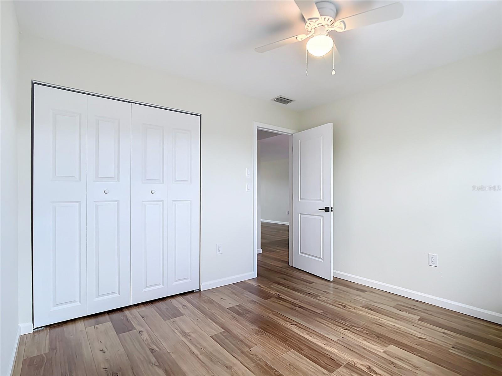 Image 17 of 40 For 12538 Kingsway Circle 907