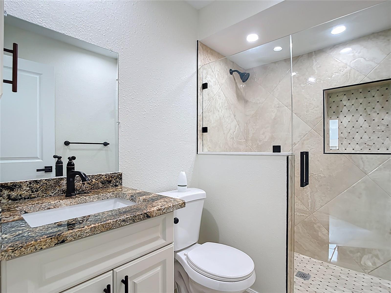 Image 22 of 40 For 12538 Kingsway Circle 907
