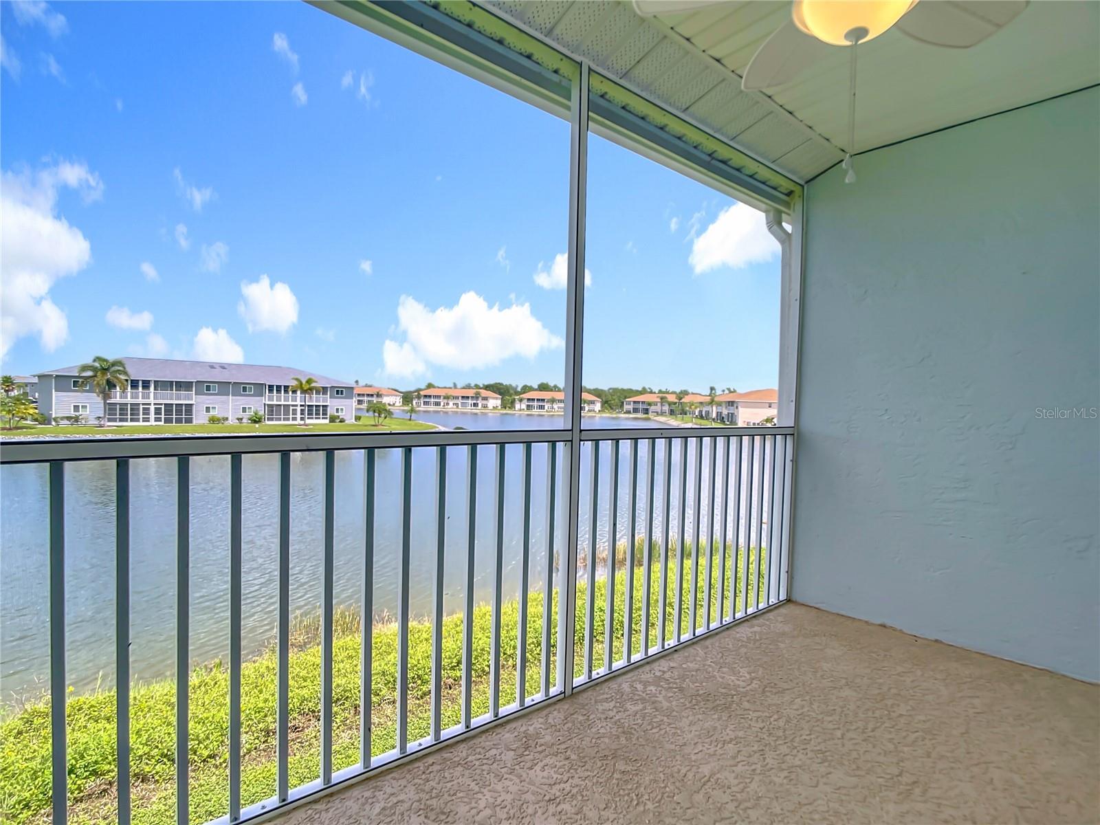 Image 29 of 40 For 12538 Kingsway Circle 907