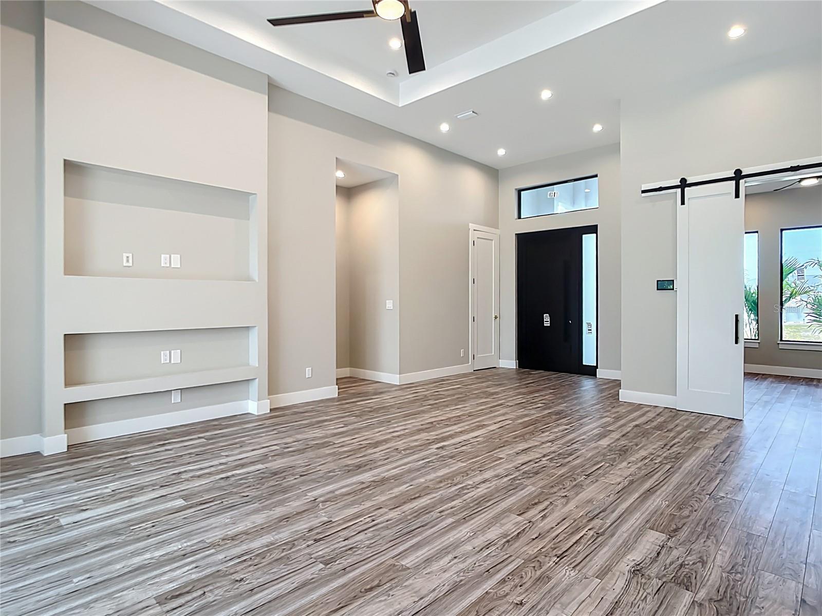 Image 3 of 11 For 7152 Bougainvillea Street