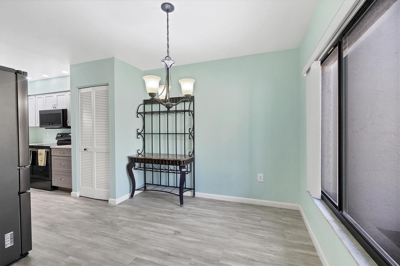 Image 12 of 48 For 7117 28th Ave  7117