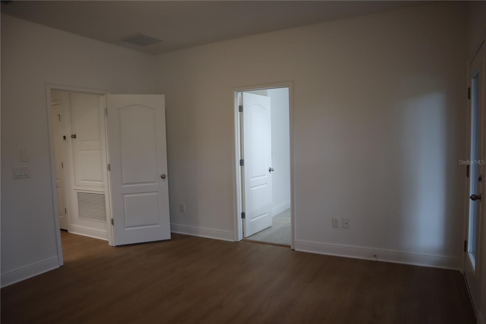 Image 18 of 26 For 4529 Chinkapin Drive