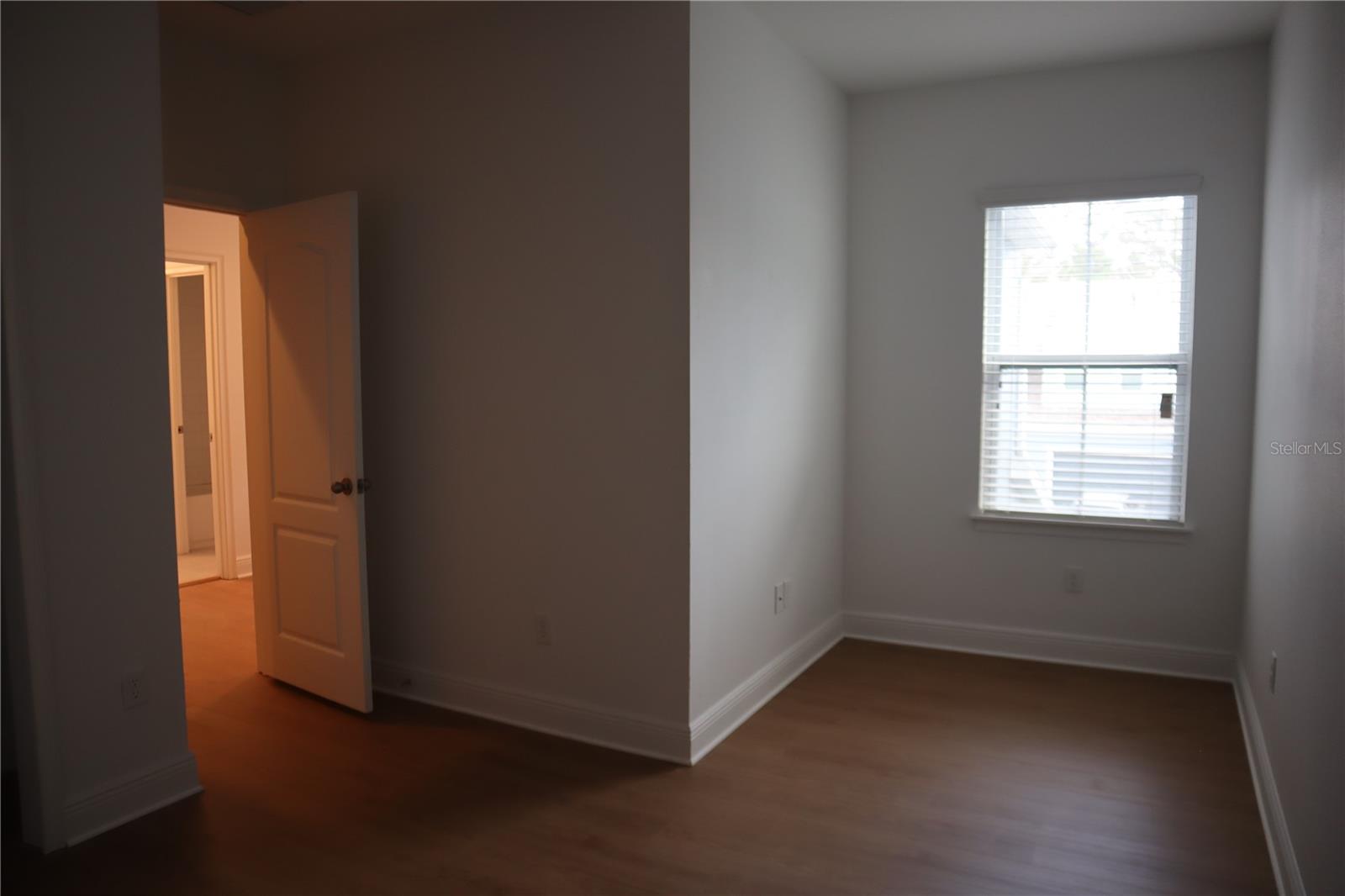 Image 9 of 26 For 4529 Chinkapin Drive