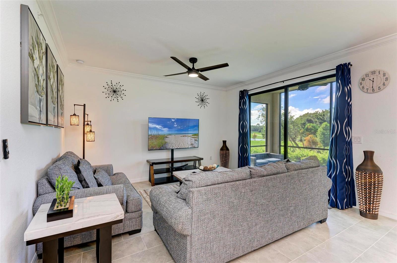 Image 10 of 73 For 18028 Gawthrop Drive 102