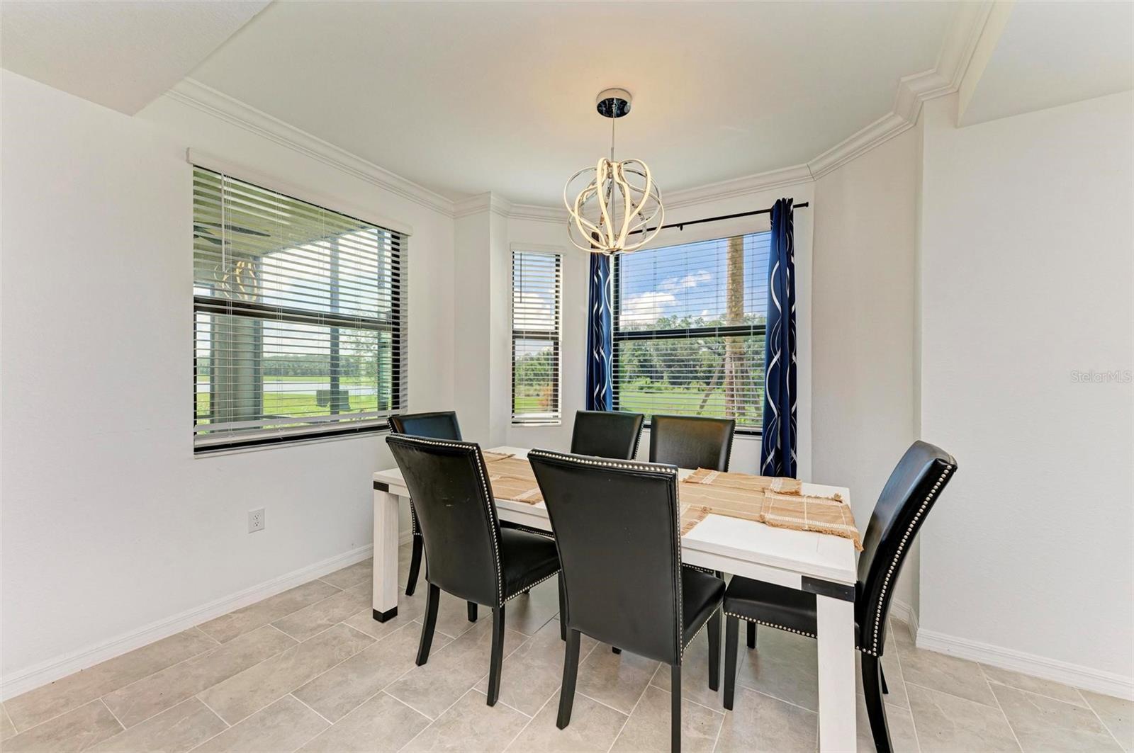 Image 13 of 73 For 18028 Gawthrop Drive 102