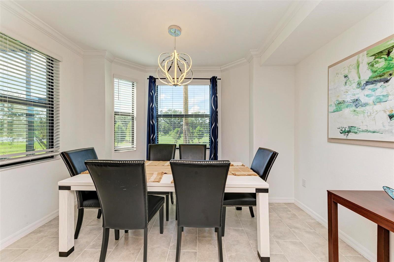 Image 14 of 73 For 18028 Gawthrop Drive 102