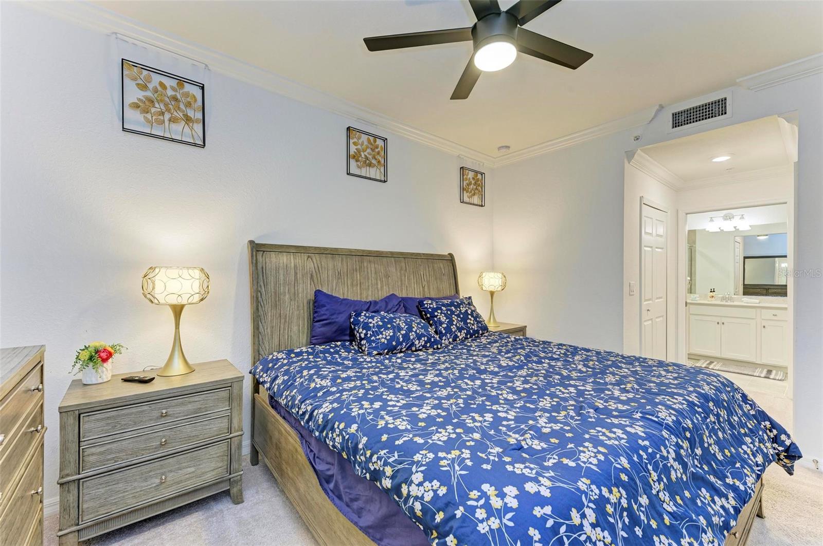 Image 17 of 73 For 18028 Gawthrop Drive 102