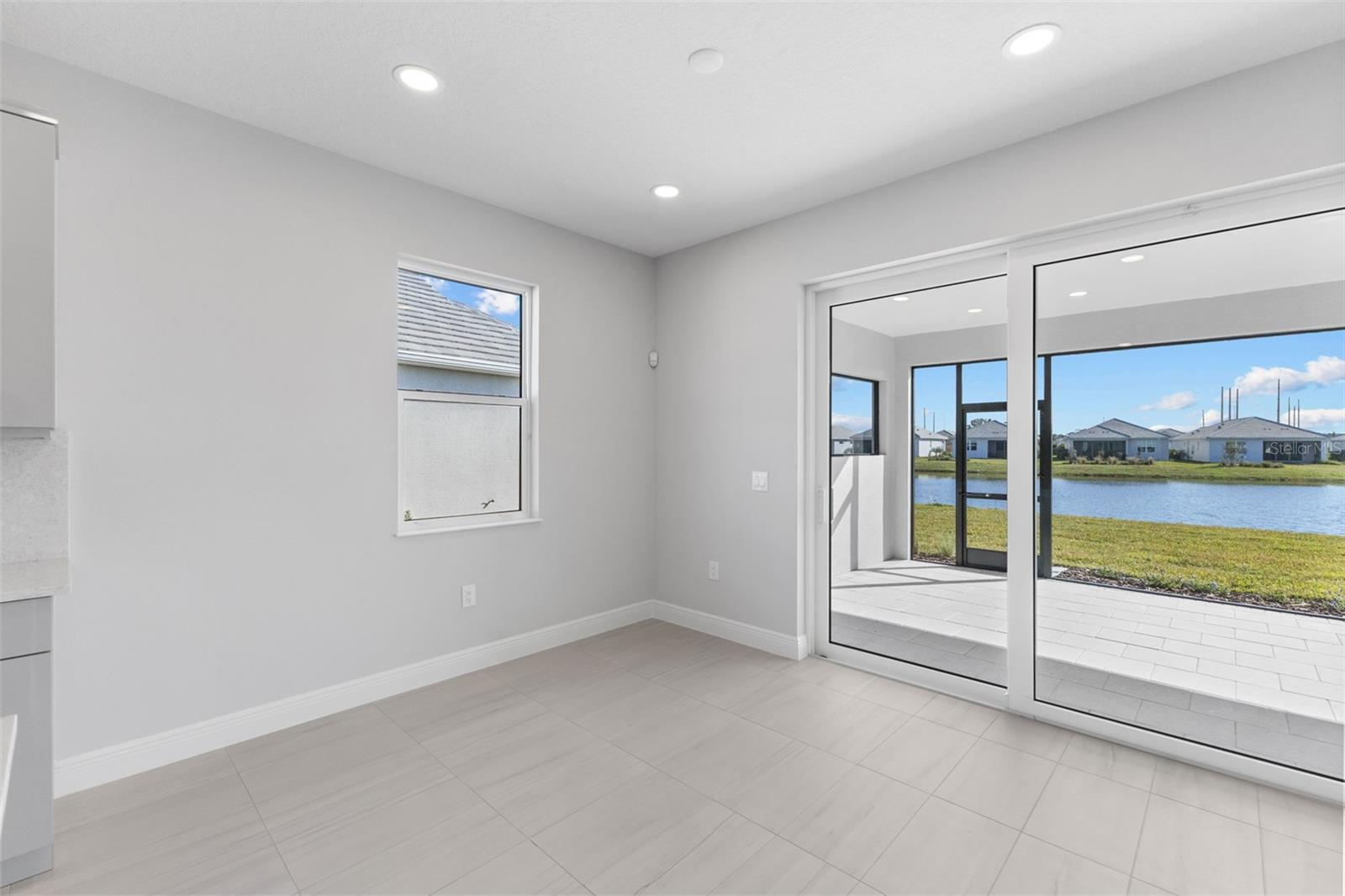 Image 13 of 46 For 8071 Slipway Drive